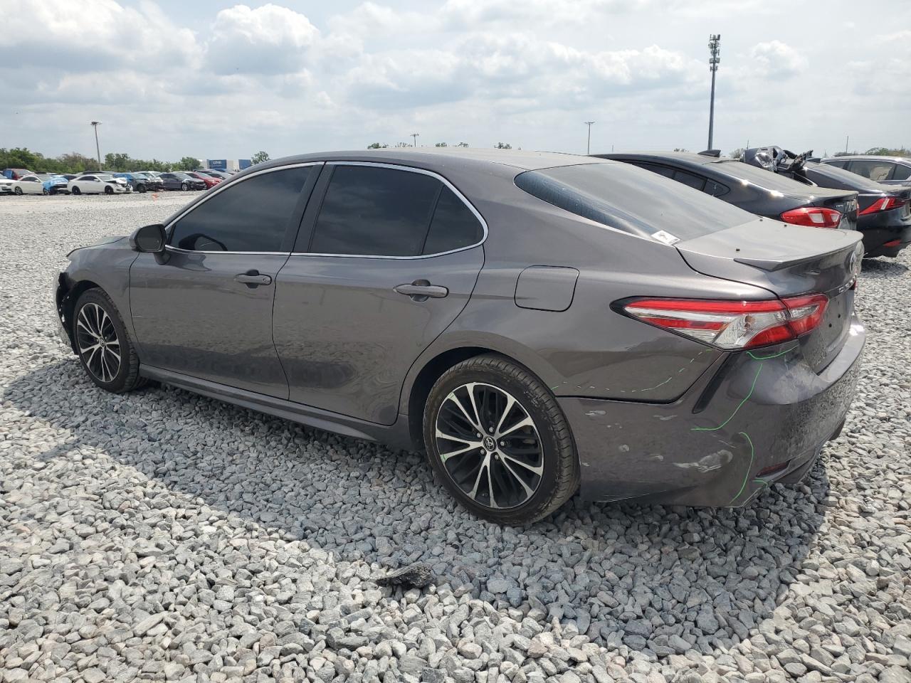 2018 TOYOTA CAMRY L - Image 2