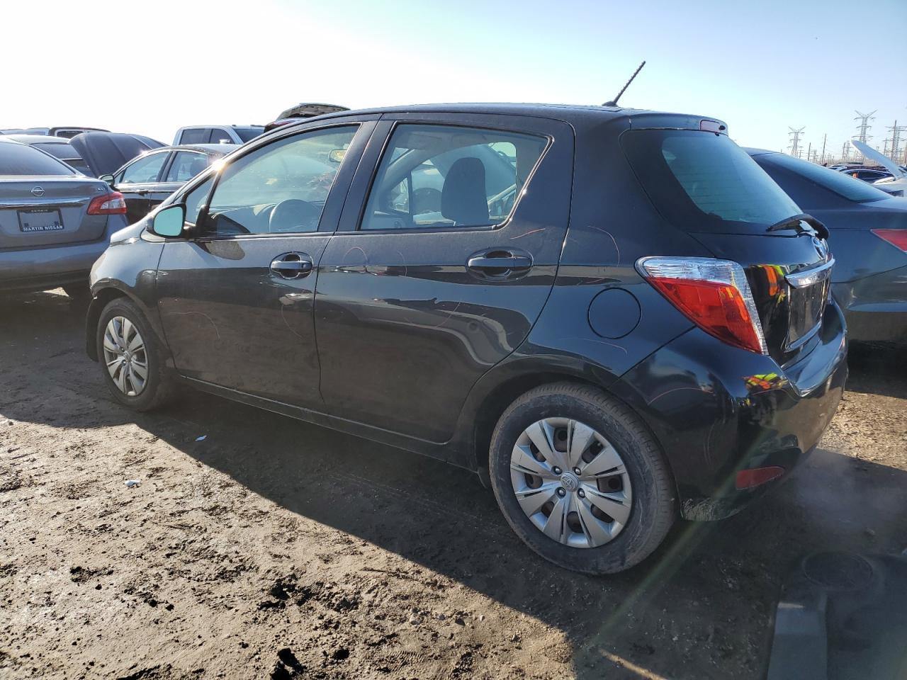 2014 TOYOTA YARIS - Фото 2