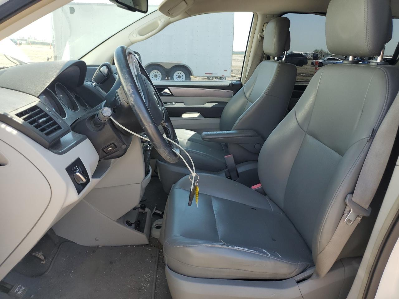 2012 VOLKSWAGEN ROUTAN SE - Фото 7