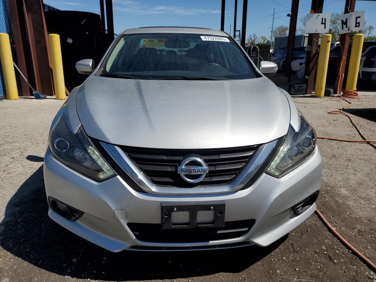 2017 NISSAN ALTIMA 2.5 - Фото 5