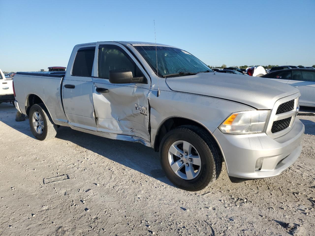 2019 RAM 1500 CLASS - Фото 4
