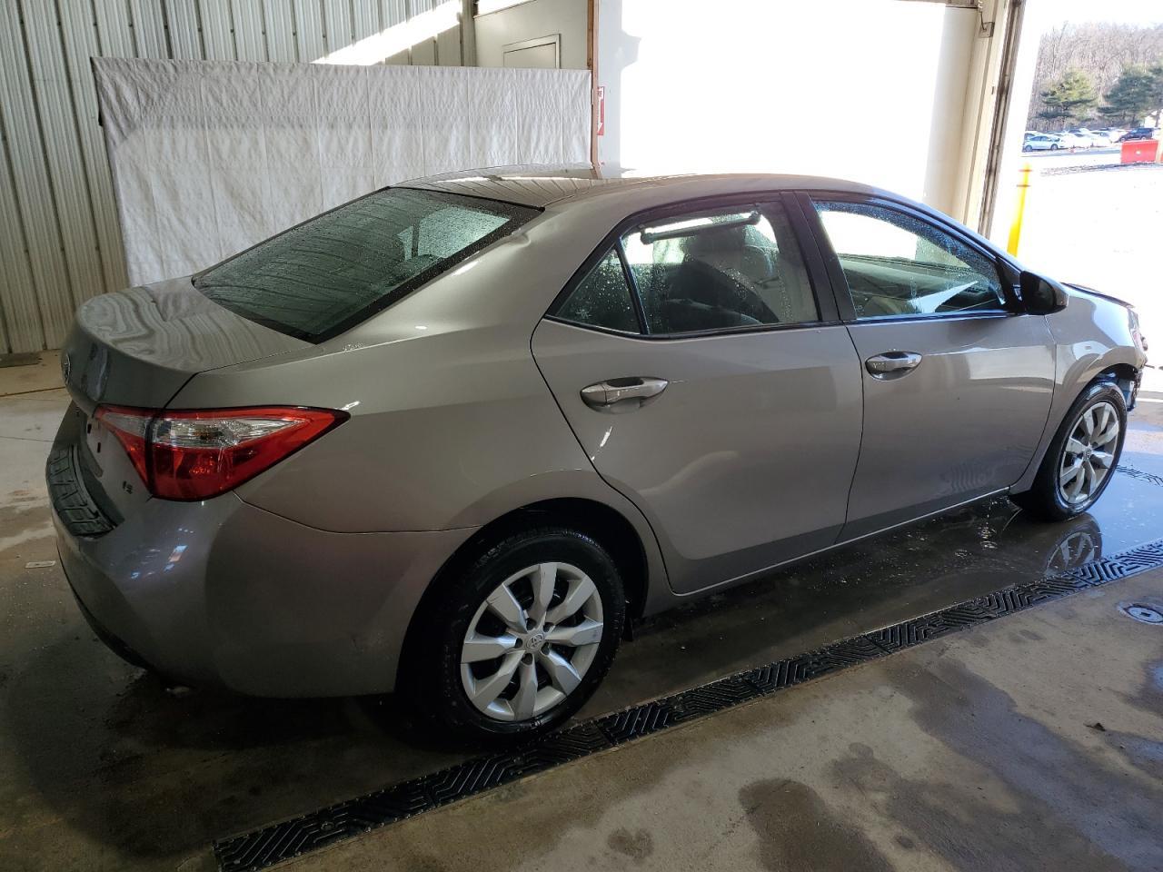 2014 TOYOTA COROLLA L - Фото 3