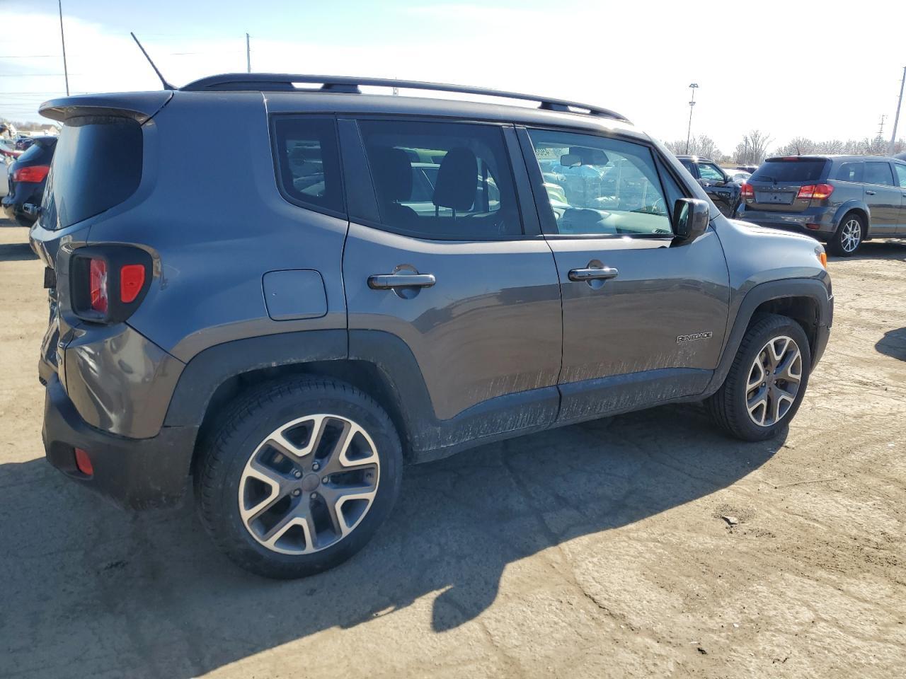 2016 JEEP RENEGADE L - Image 3