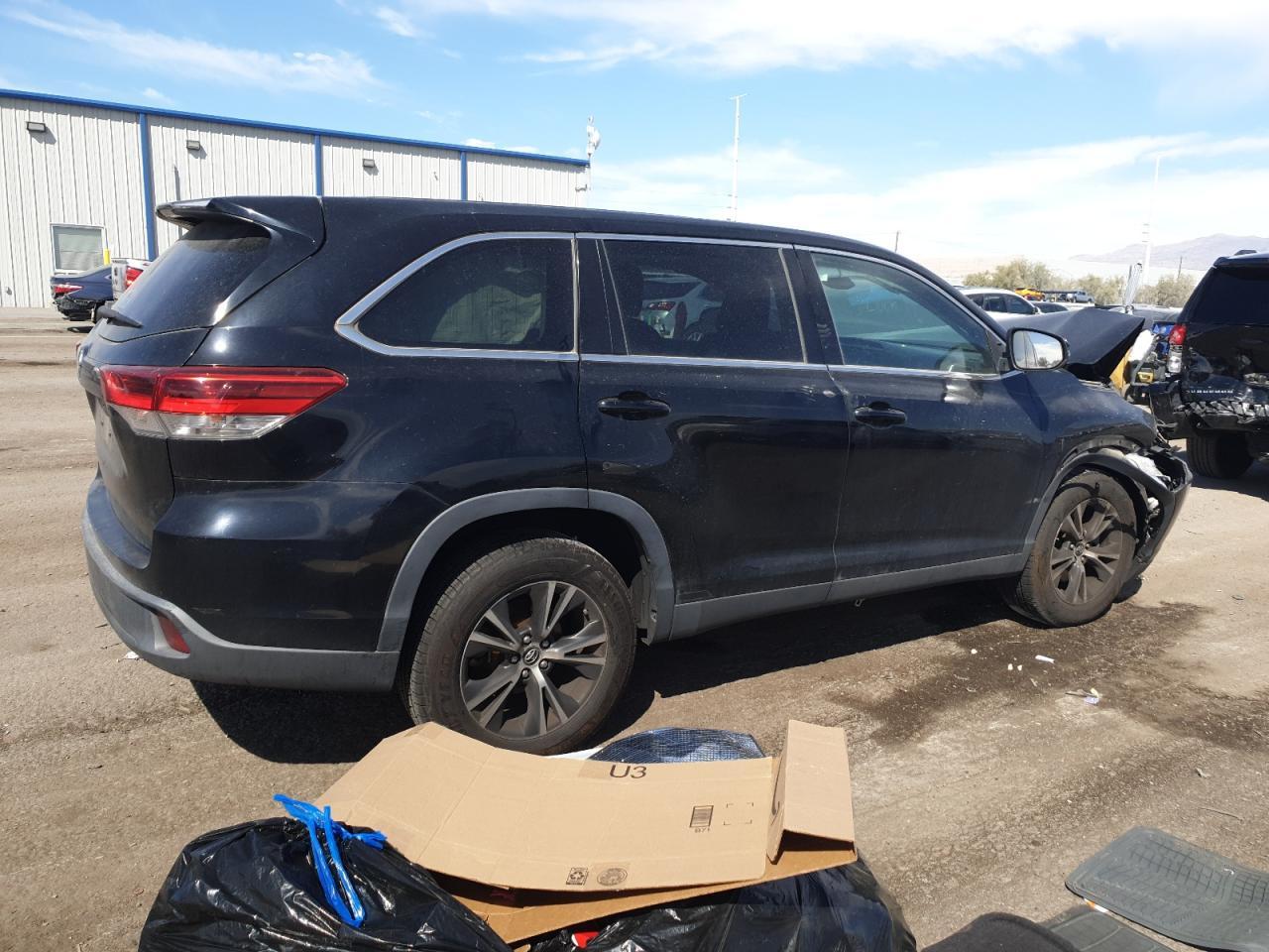 2019 TOYOTA HIGHLANDER - Image 3