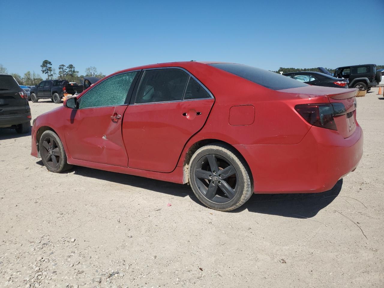 2013 TOYOTA CAMRY L - Фото 2
