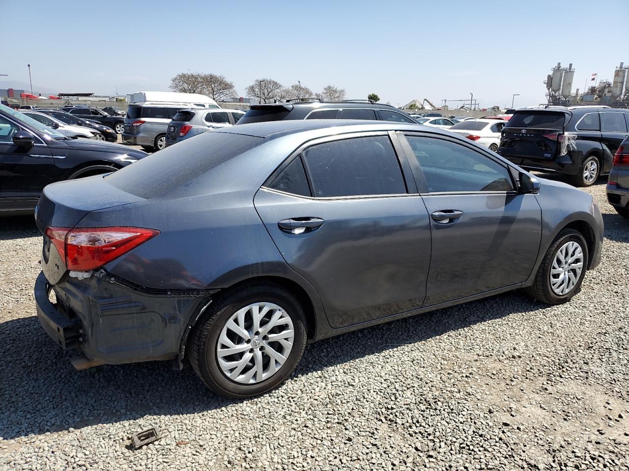 2019 TOYOTA COROLLA L - Image 3