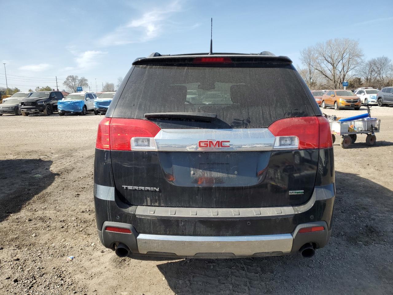 2012 GMC TERRAIN SL - Image 6