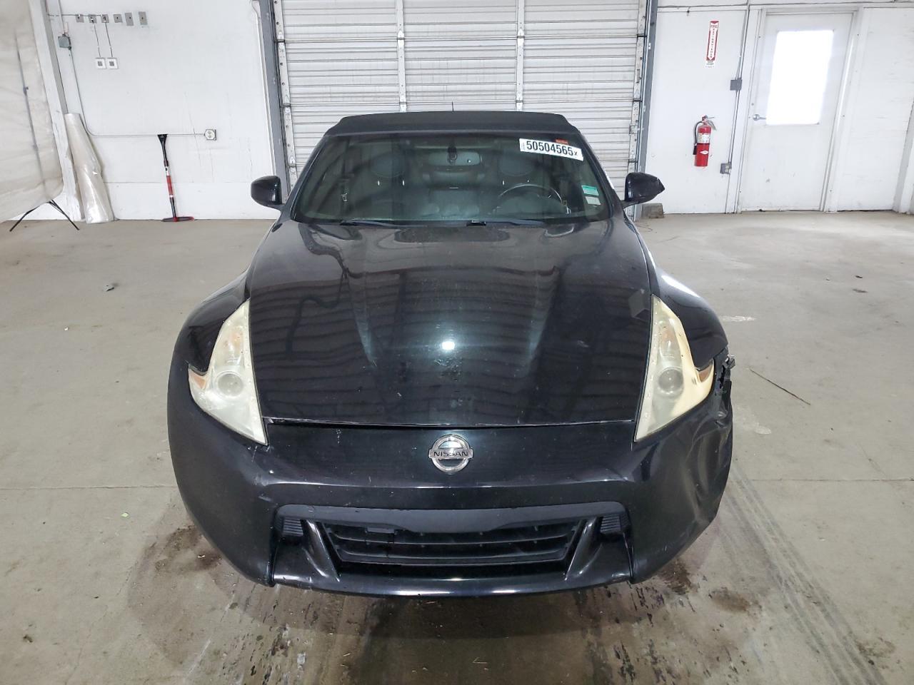 2012 NISSAN 370Z BASE - Фото 5