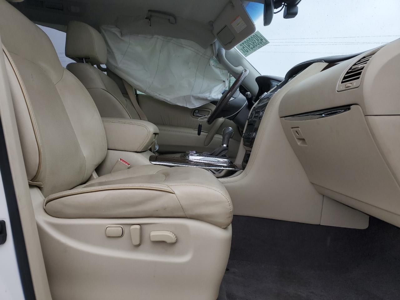 2017 INFINITI QX80 BASE - Image 7