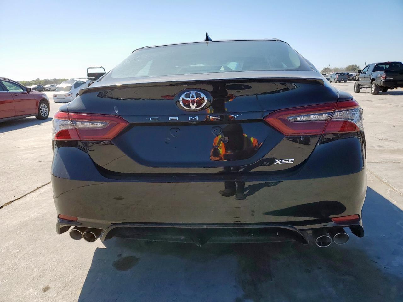 2022 TOYOTA CAMRY XSE - Image 6
