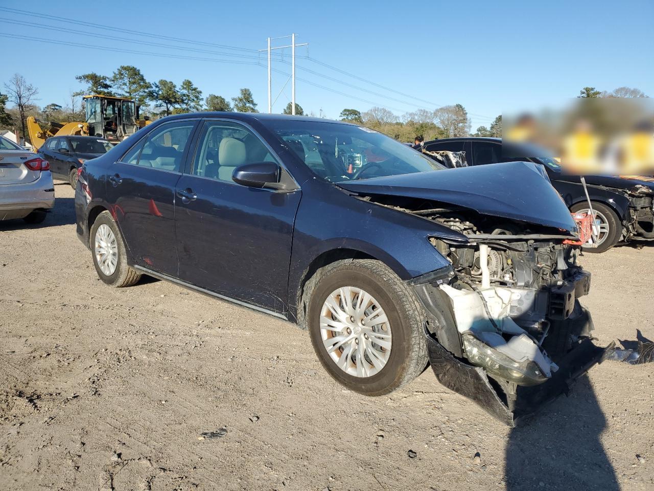 2014 TOYOTA CAMRY L - Фото 4