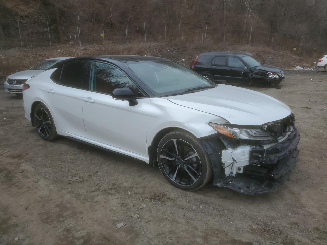 2019 TOYOTA CAMRY XSE - Image 4