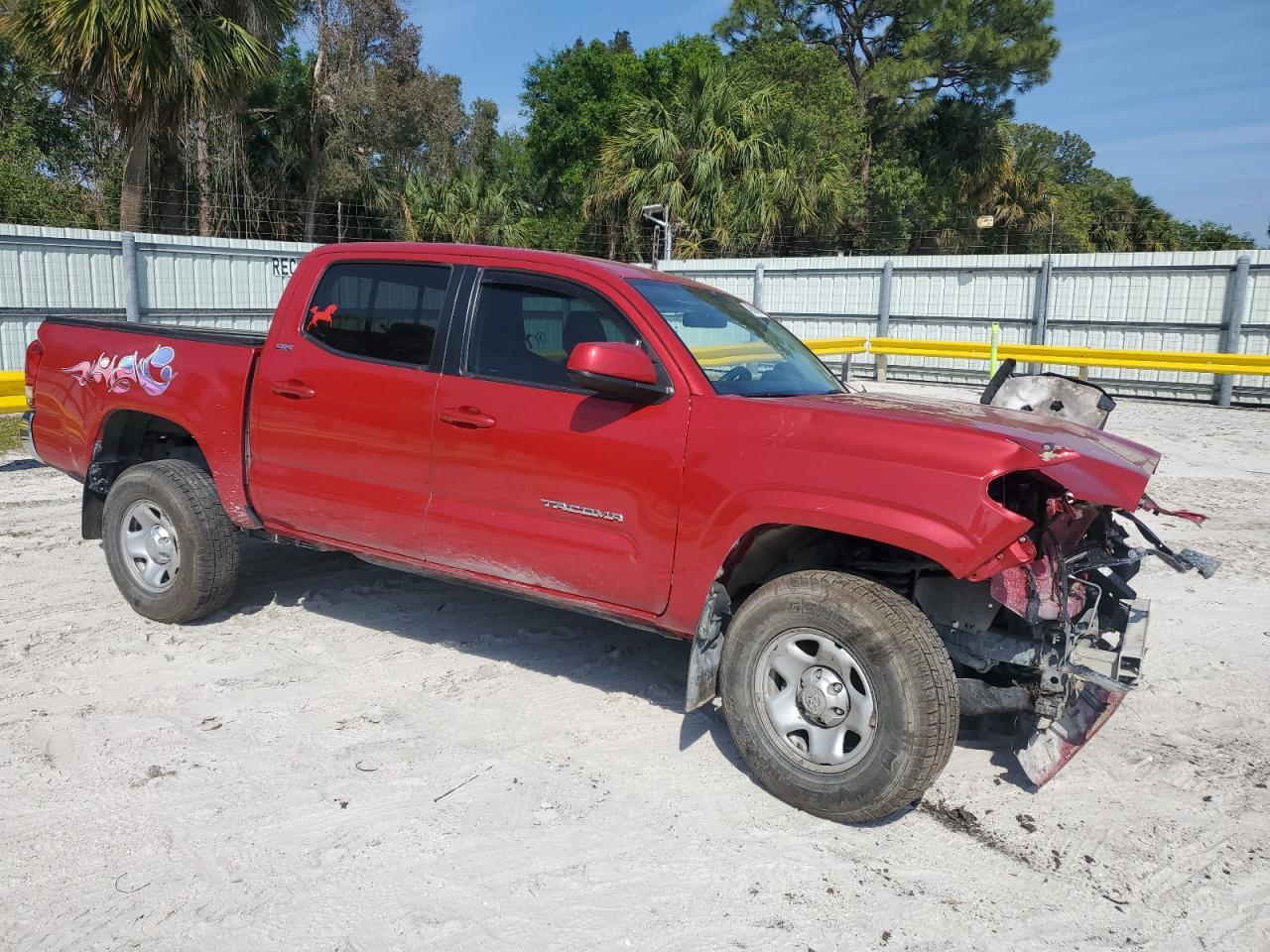 2016 TOYOTA TACOMA DOU - Image 4