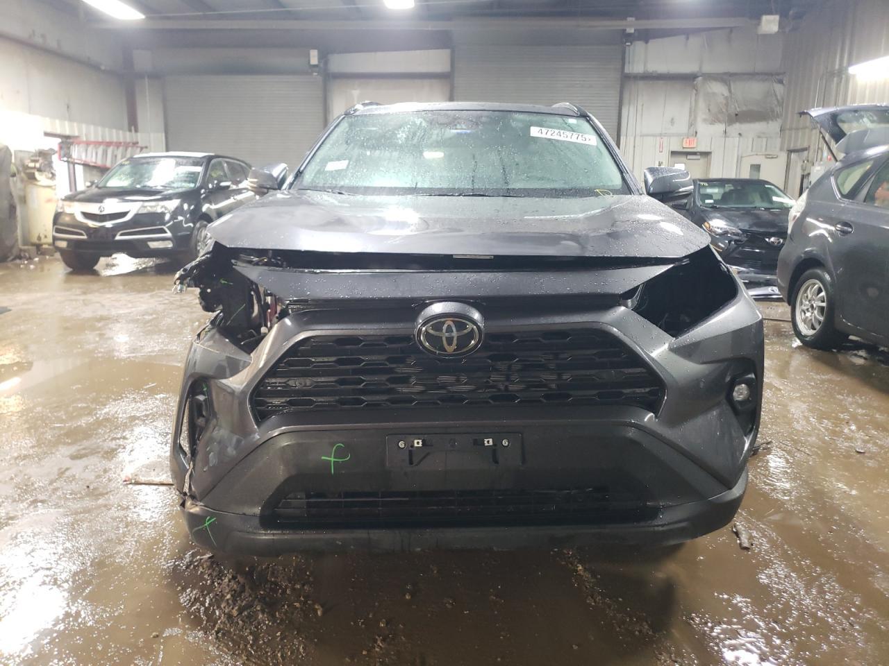 2024 TOYOTA RAV4 XLE P - Image 5
