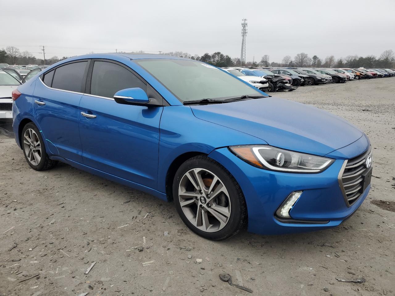 2017 HYUNDAI ELANTRA SE - Image 4