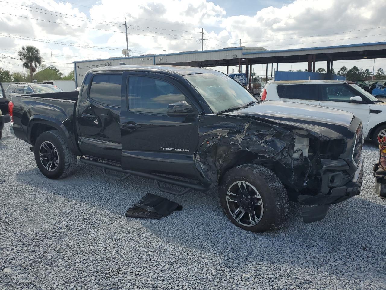 2017 TOYOTA TACOMA DOU - Фото 4