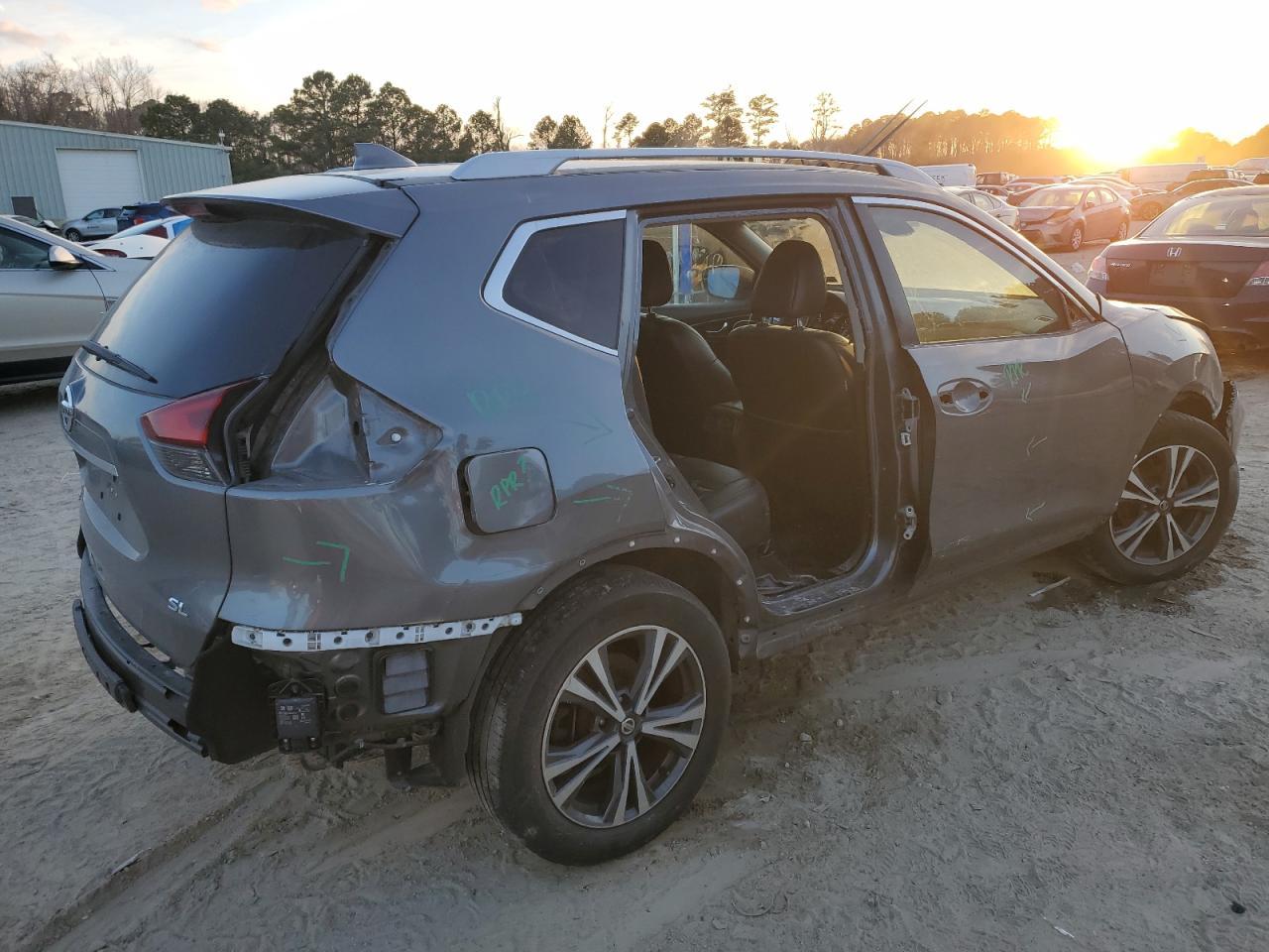 2018 NISSAN ROGUE S - Image 3