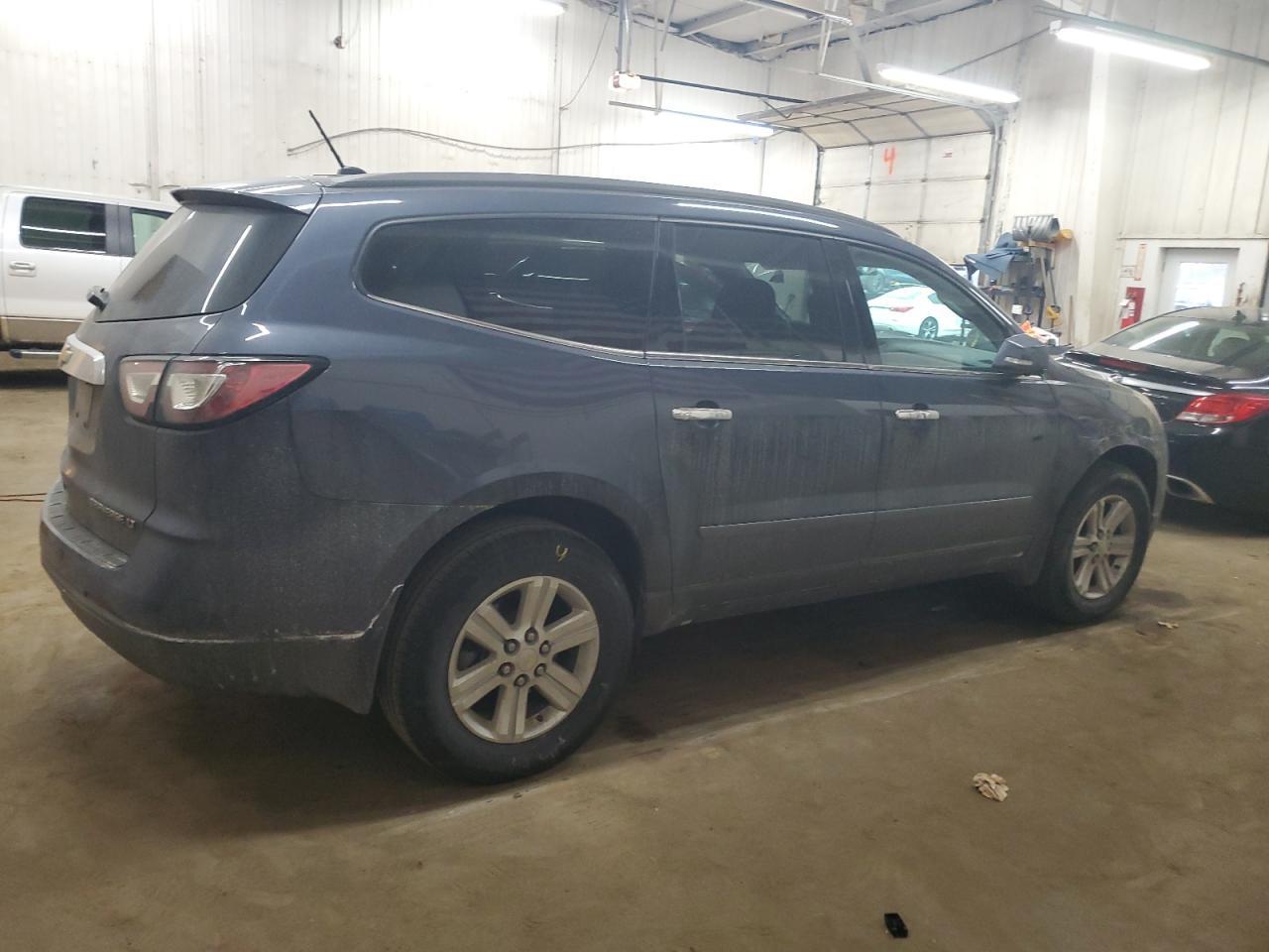 2014 CHEVROLET TRAVERSE L - Image 3