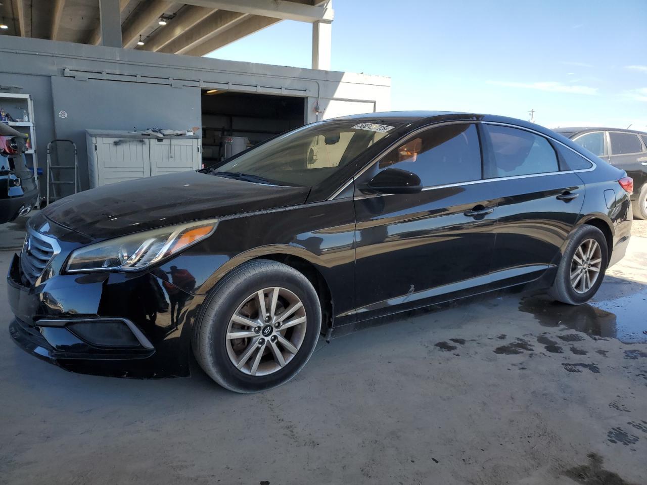 2017 HYUNDAI SONATA SE