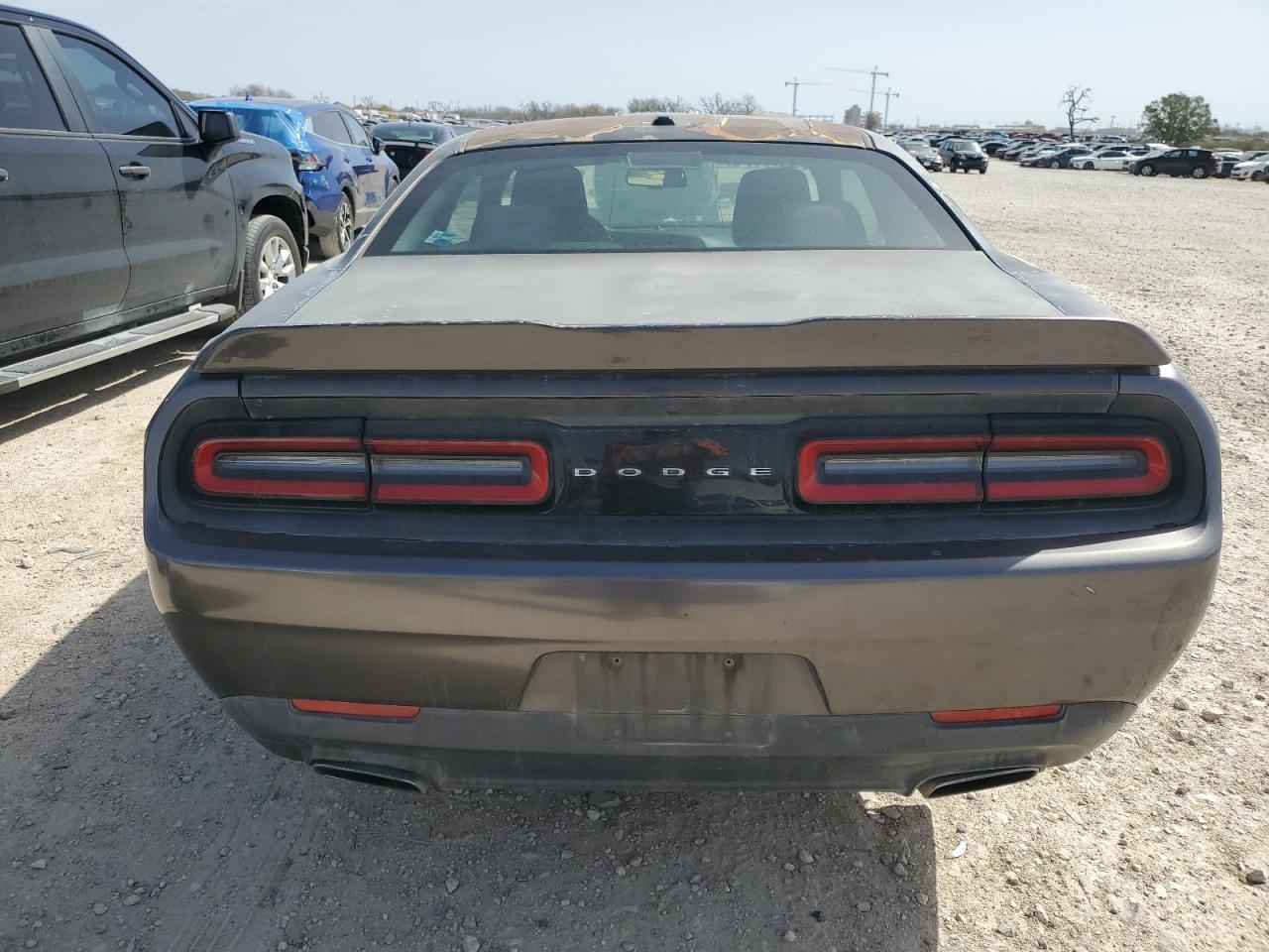 2015 DODGE CHALLENGER - Image 6