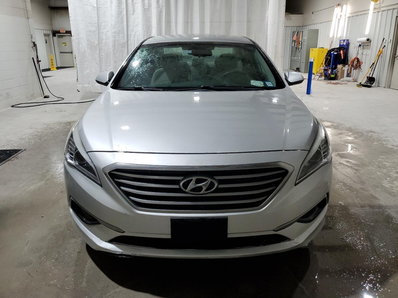 2017 HYUNDAI SONATA SE - Фото 5