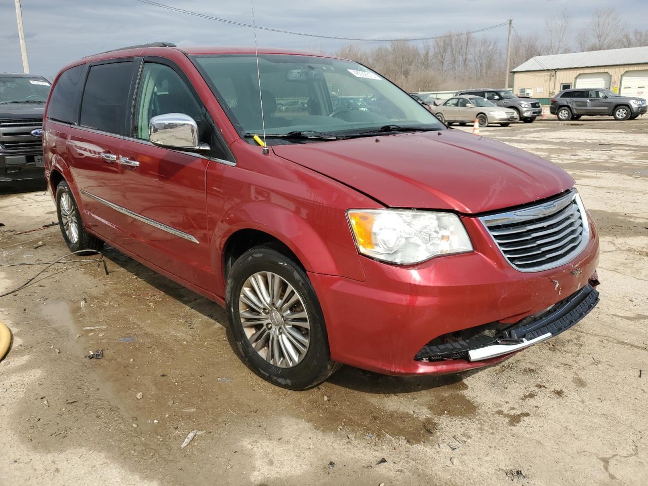 2014 CHRYSLER TOWN & COU - Фото 4