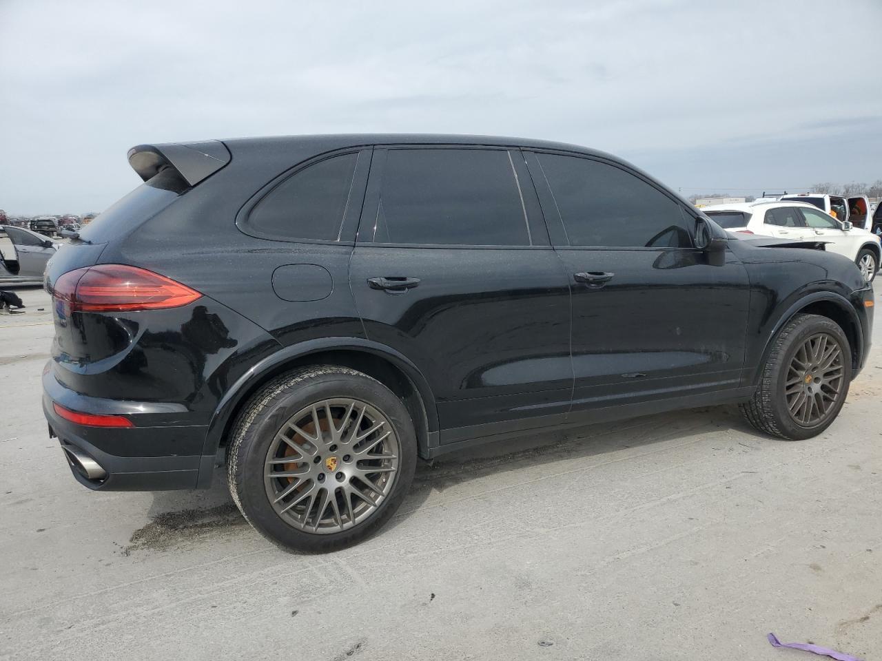 2018 PORSCHE CAYENNE - Фото 3