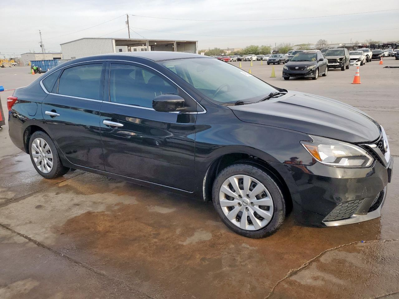 2017 NISSAN SENTRA S - Image 4