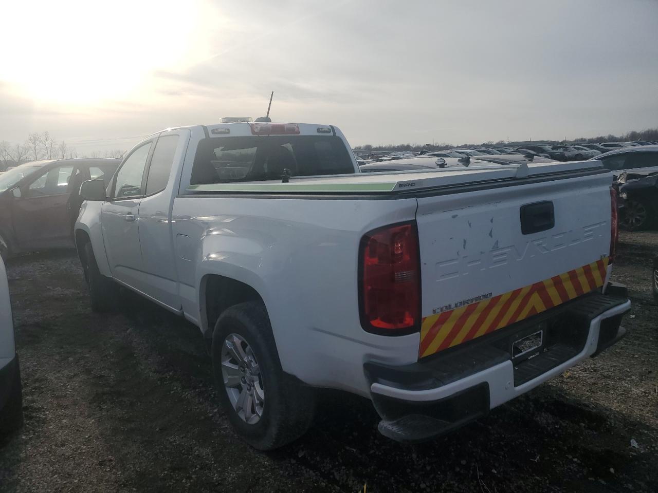 2021 CHEVROLET COLORADO L - Фото 2