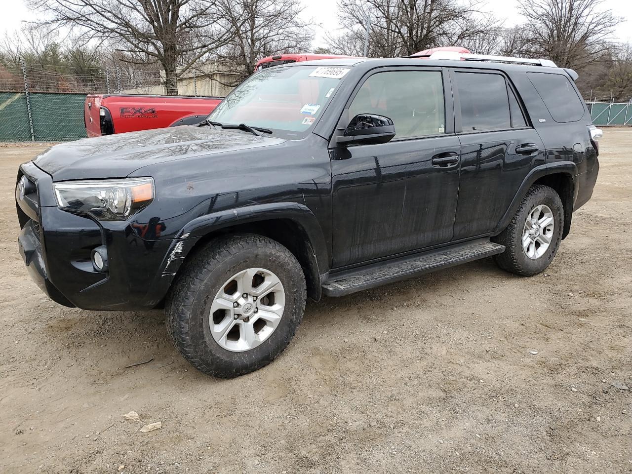 2018 TOYOTA 4RUNNER SR