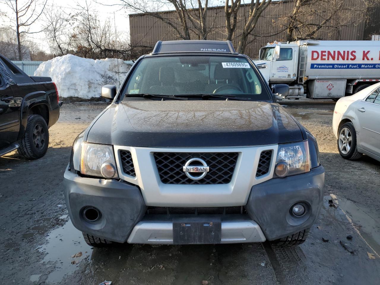 2013 NISSAN XTERRA X - Фото 5