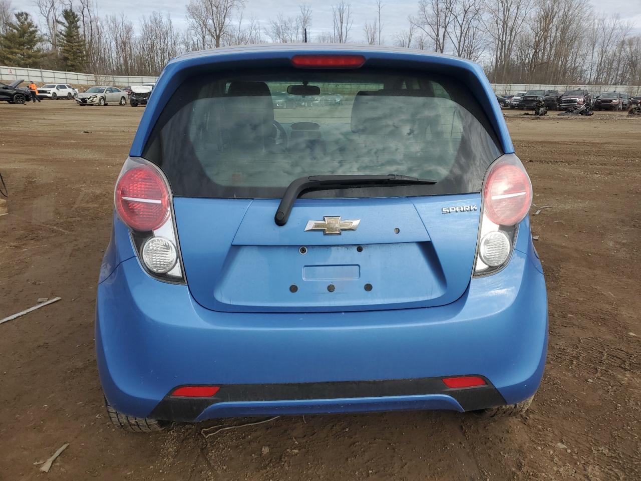 2014 CHEVROLET SPARK 1LT - Image 6