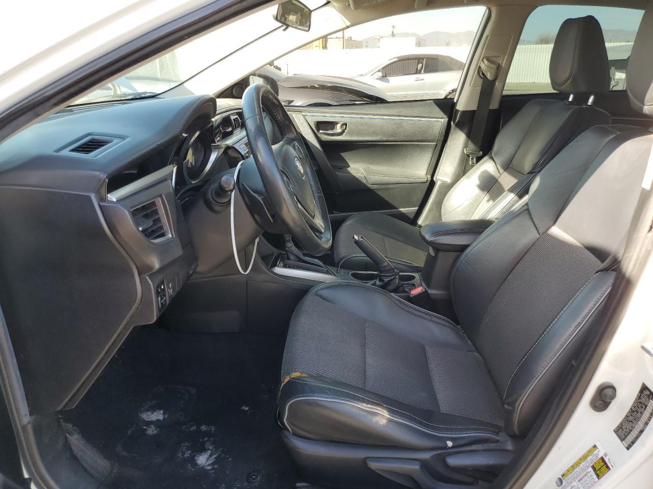 2015 TOYOTA COROLLA L - Фото 7