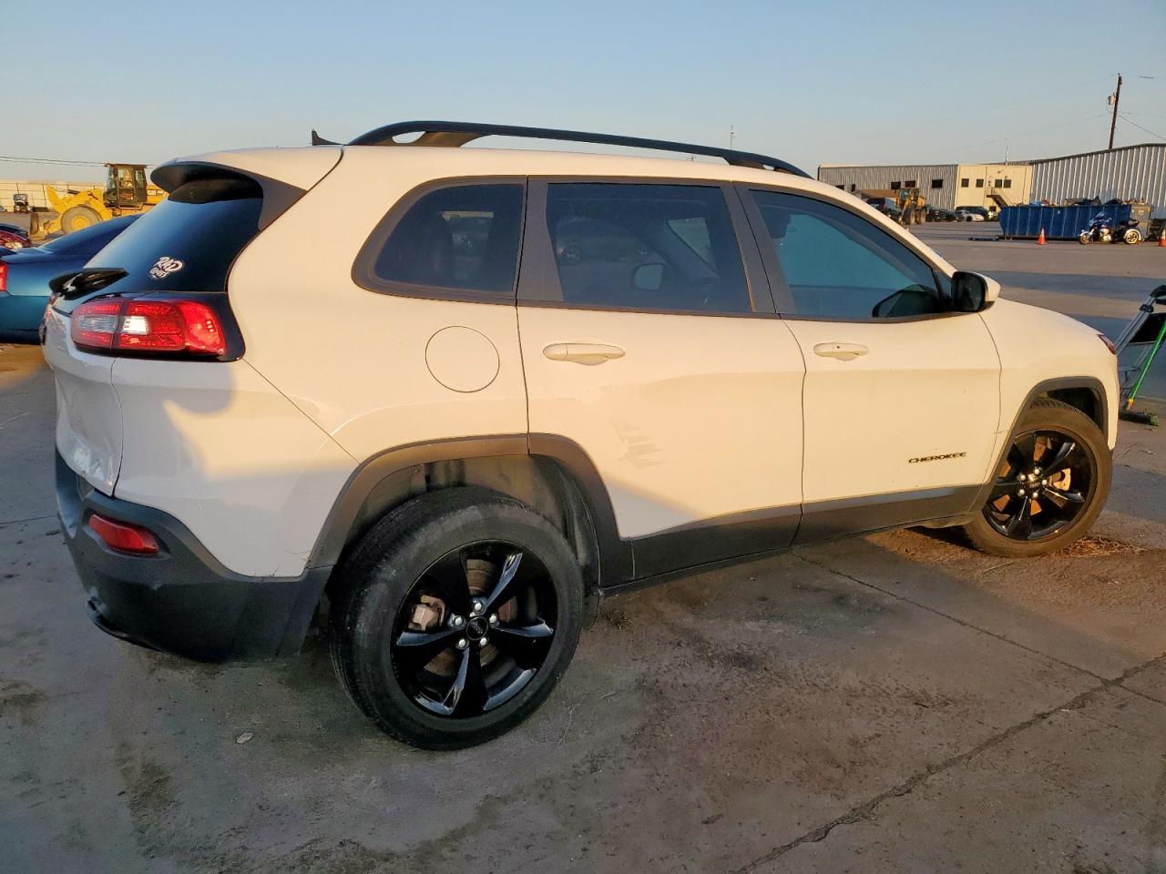 2016 JEEP CHEROKEE L - Image 3
