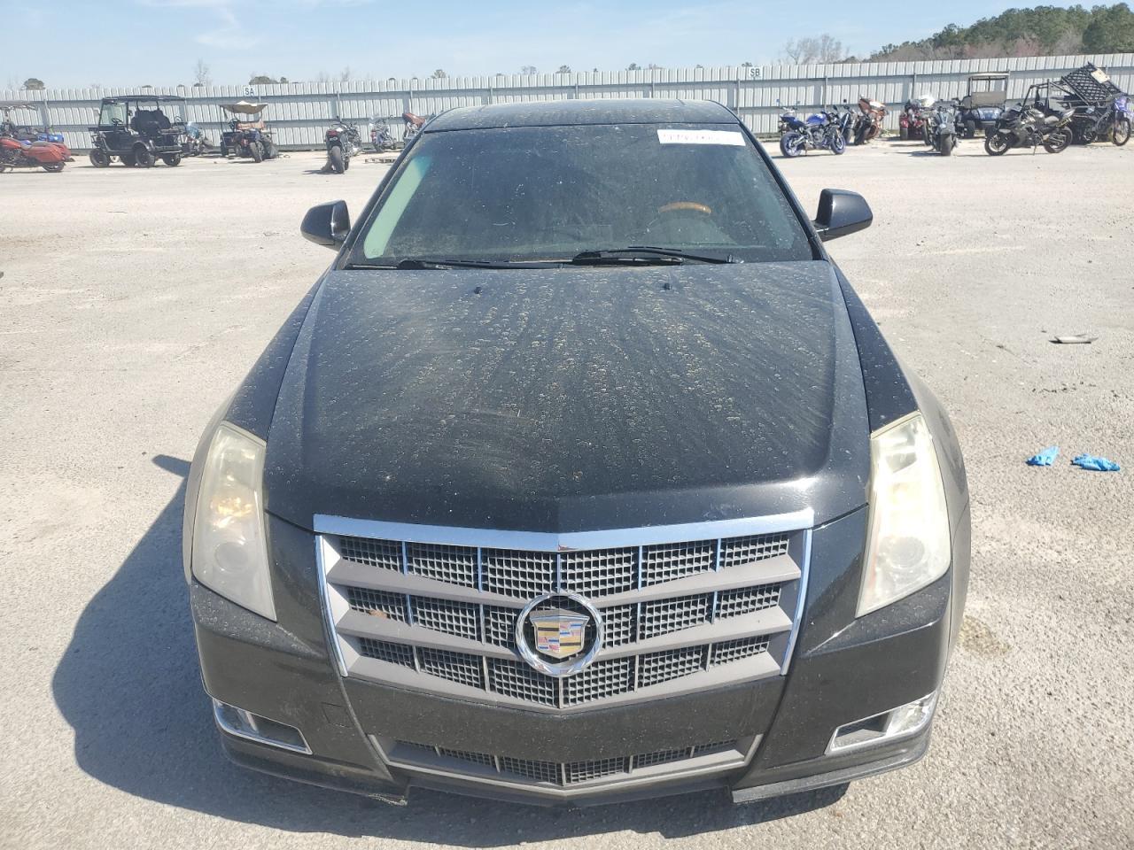 2011 CADILLAC CTS PREMIU - Image 5