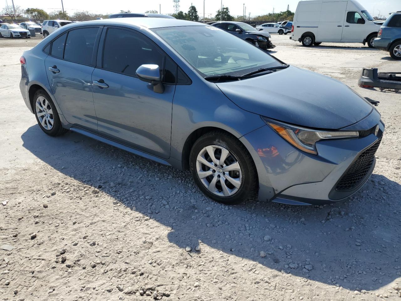 2020 TOYOTA COROLLA LE - Image 4