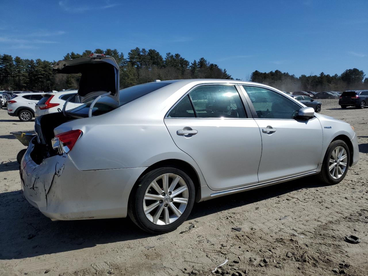 2012 TOYOTA CAMRY HYBR - Image 3