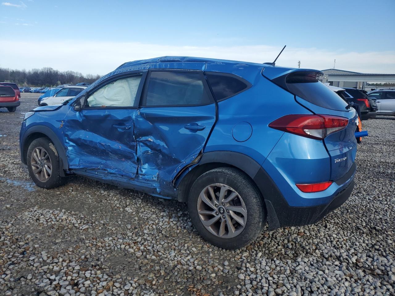 2016 HYUNDAI TUCSON SE - Фото 2