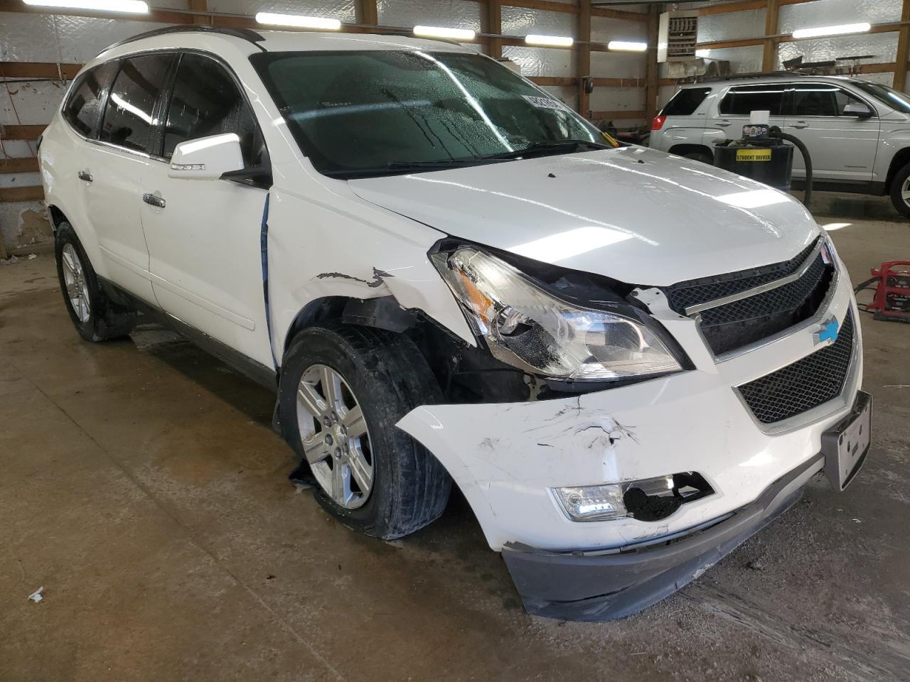 2012 CHEVROLET TRAVERSE L - Image 4