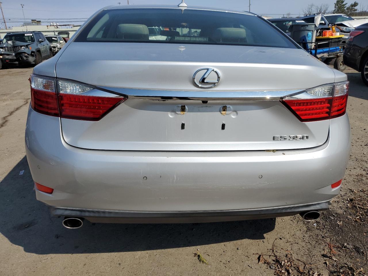 2014 LEXUS ES 350 - Image 6