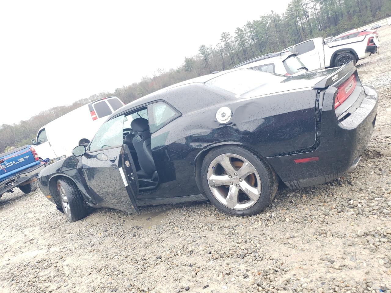 2013 DODGE CHALLENGER - Фото 2