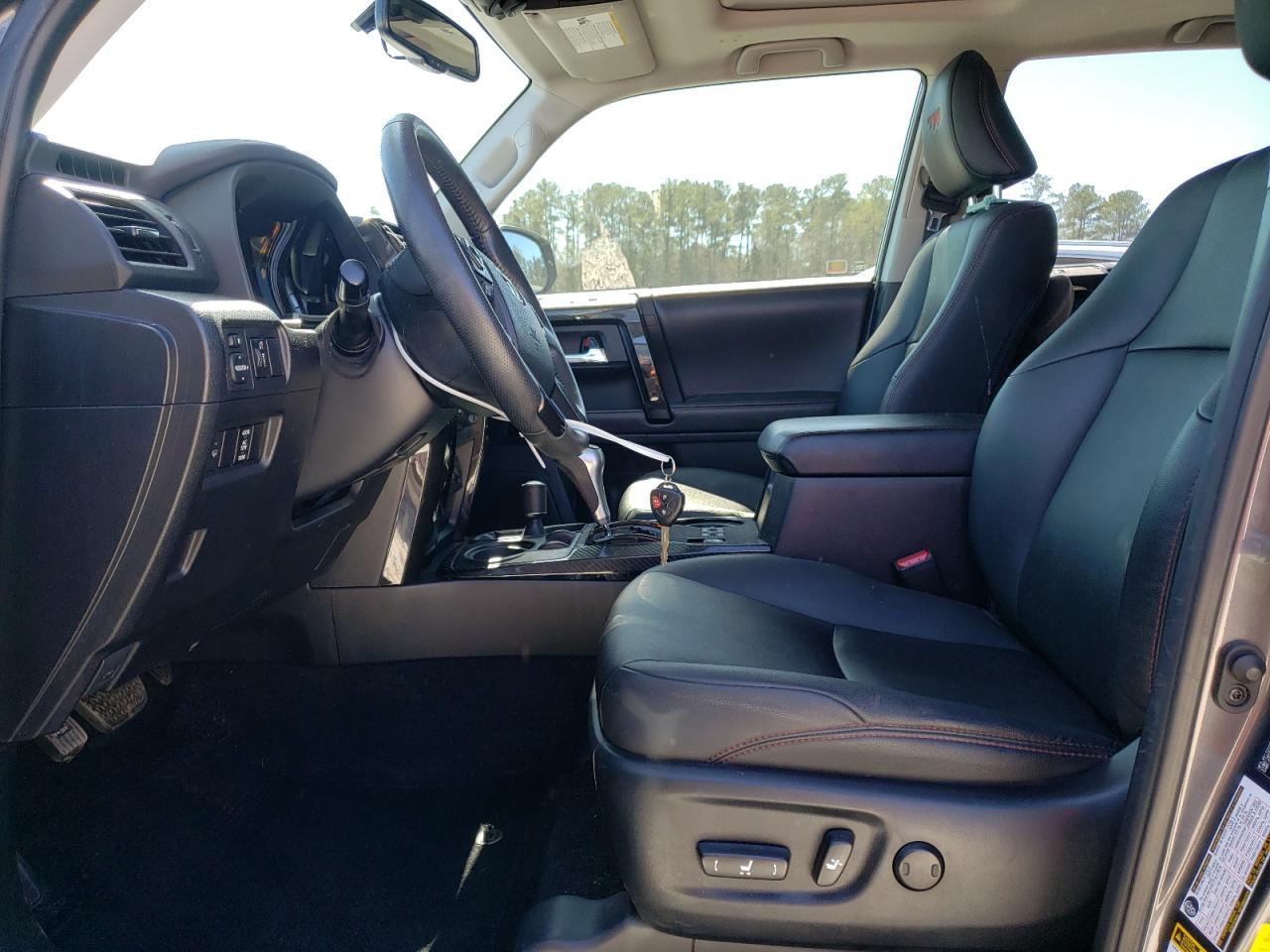 2019 TOYOTA 4RUNNER SR - Фото 7