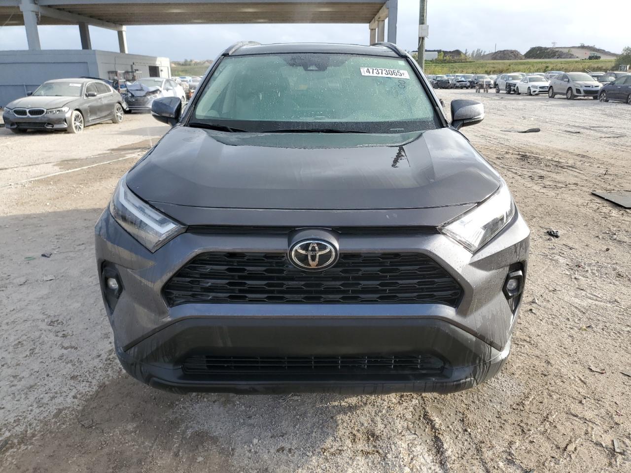 2022 TOYOTA RAV4 XLE P - Image 5