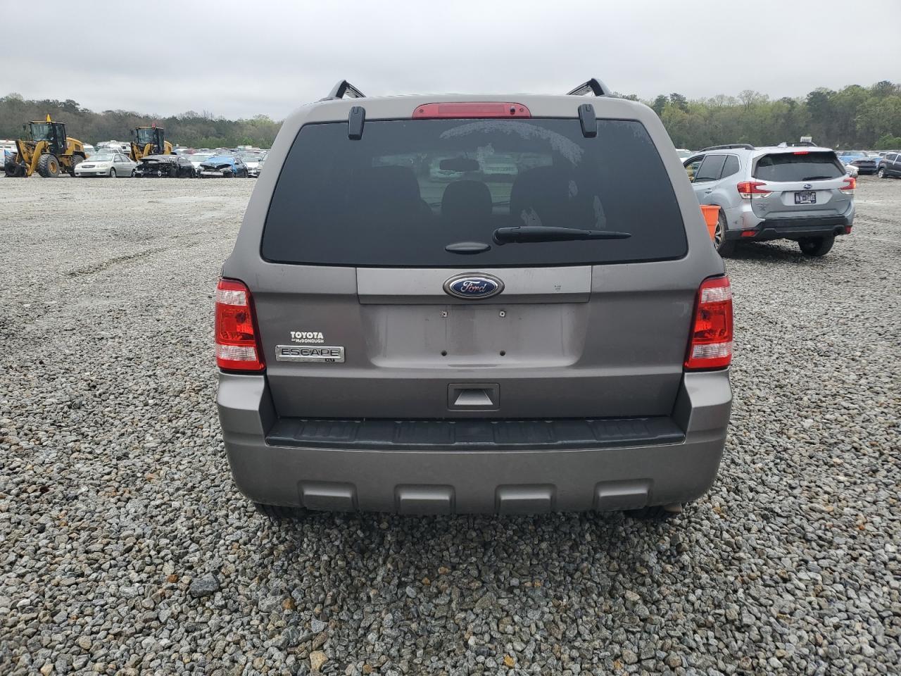 2012 FORD ESCAPE XLT - Image 6