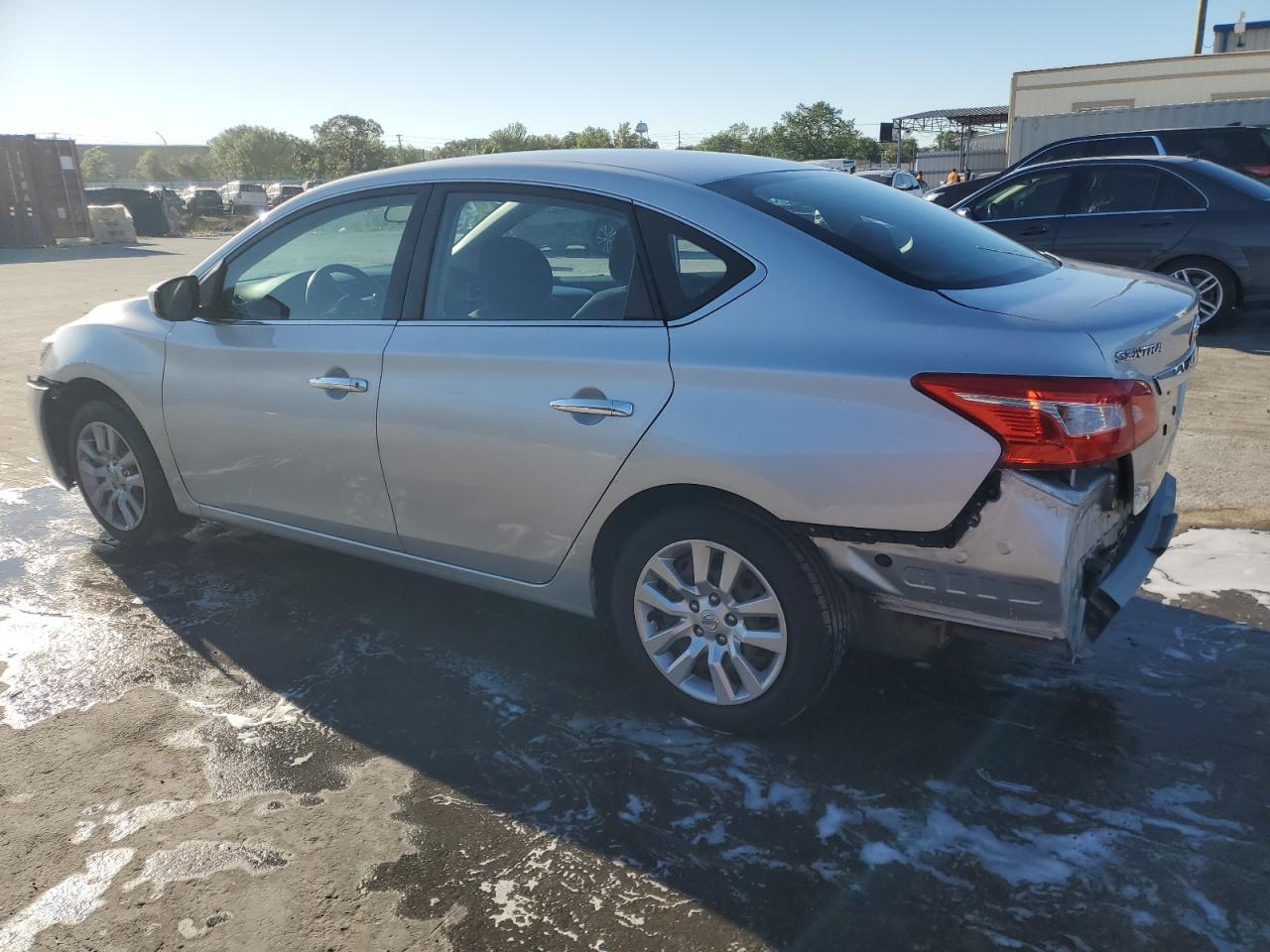 2018 NISSAN SENTRA S - Фото 2