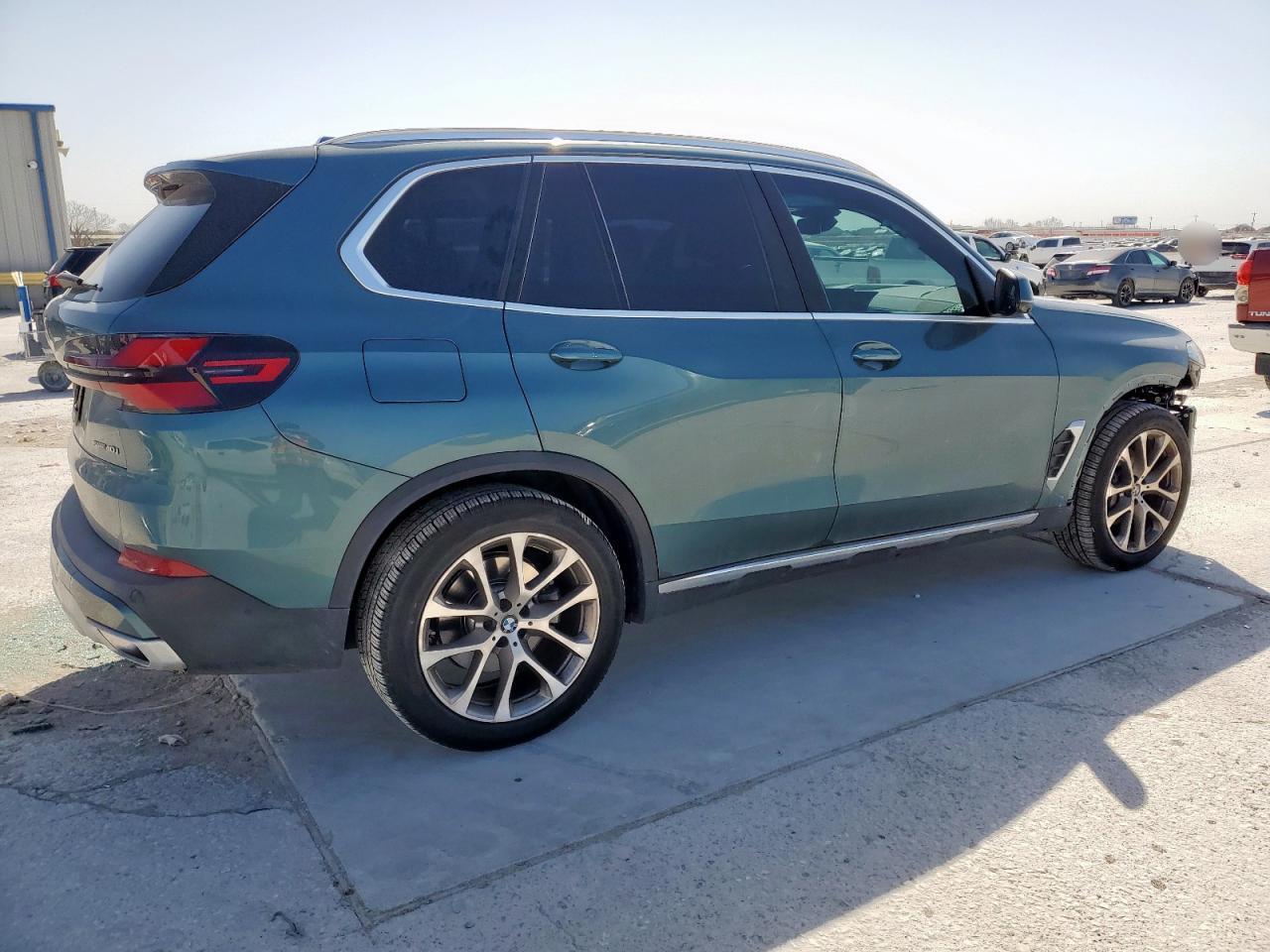 2025 BMW X5 SDRIVE - Фото 3