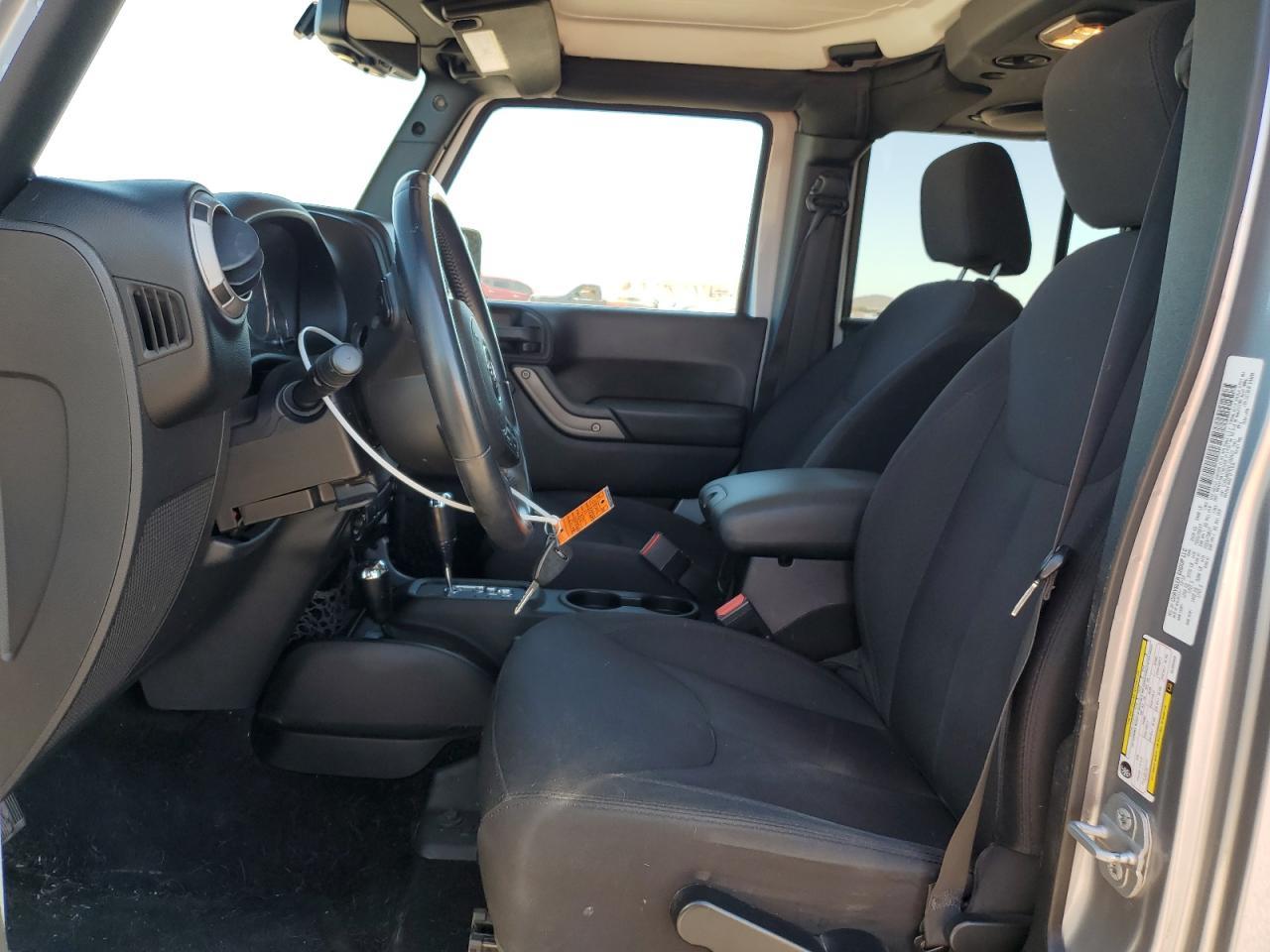 2014 JEEP WRANGLER U - Фото 7