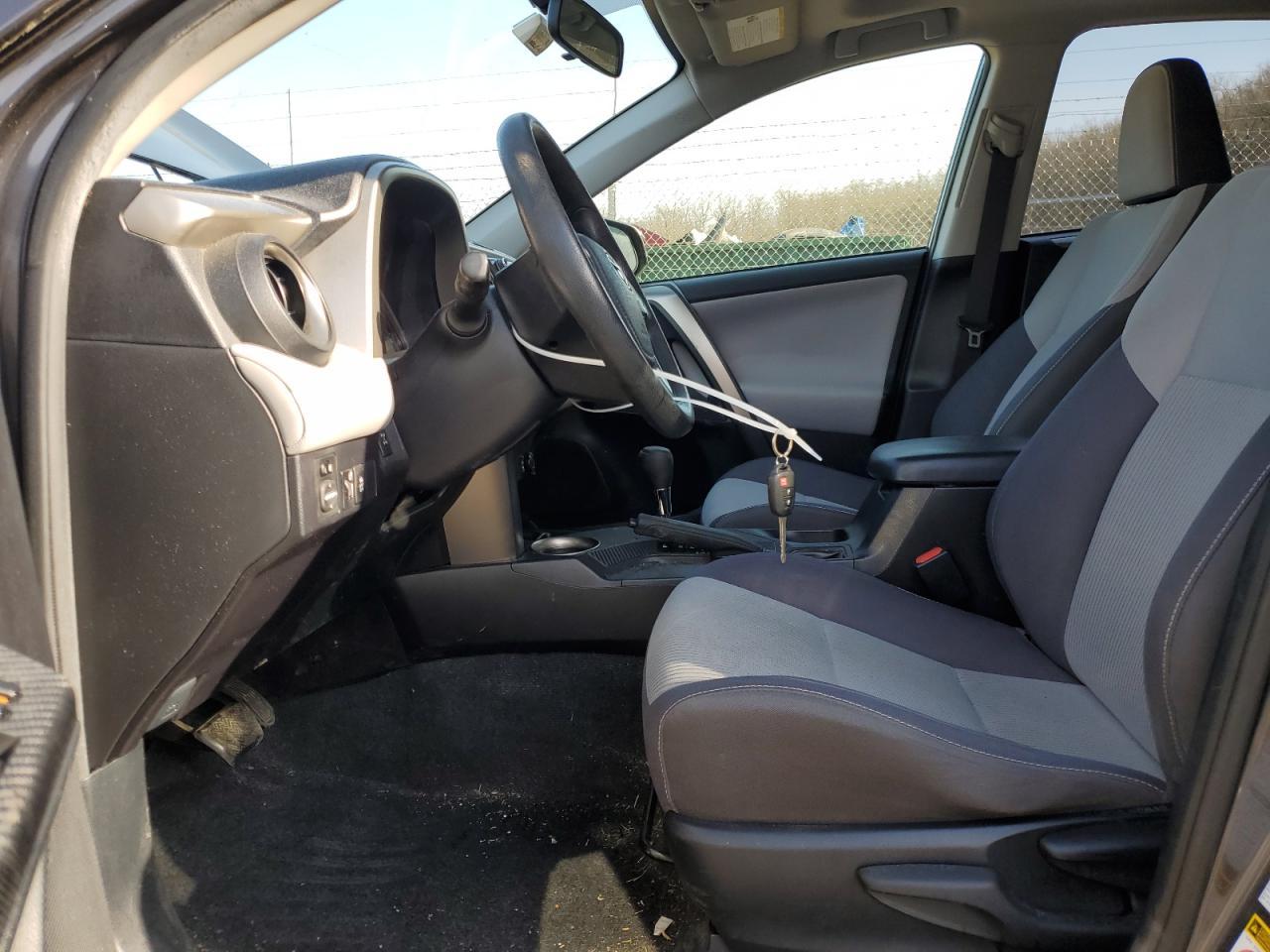 2015 TOYOTA RAV4 XLE - Image 7