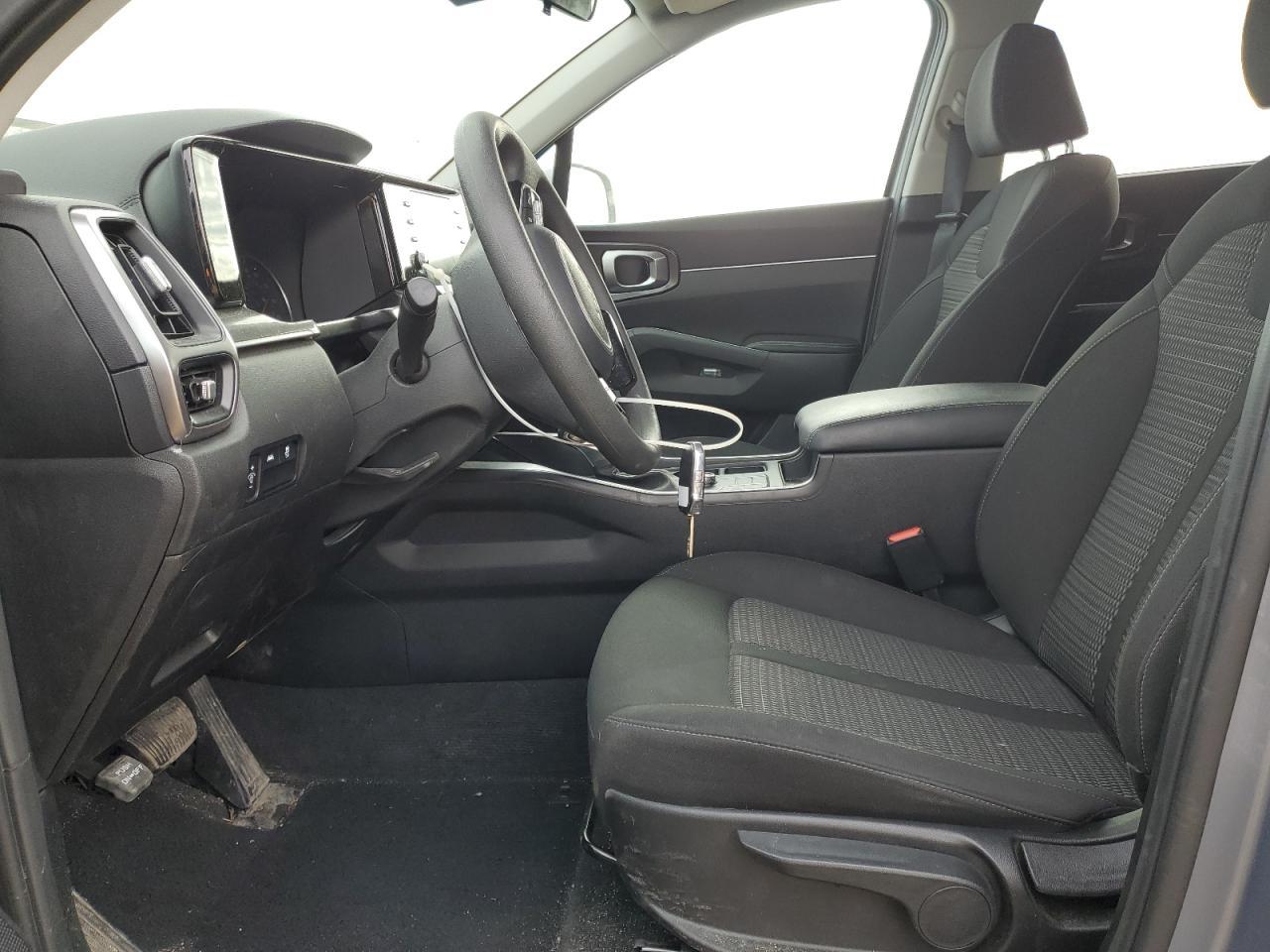 2023 KIA SORENTO LX - Image 7