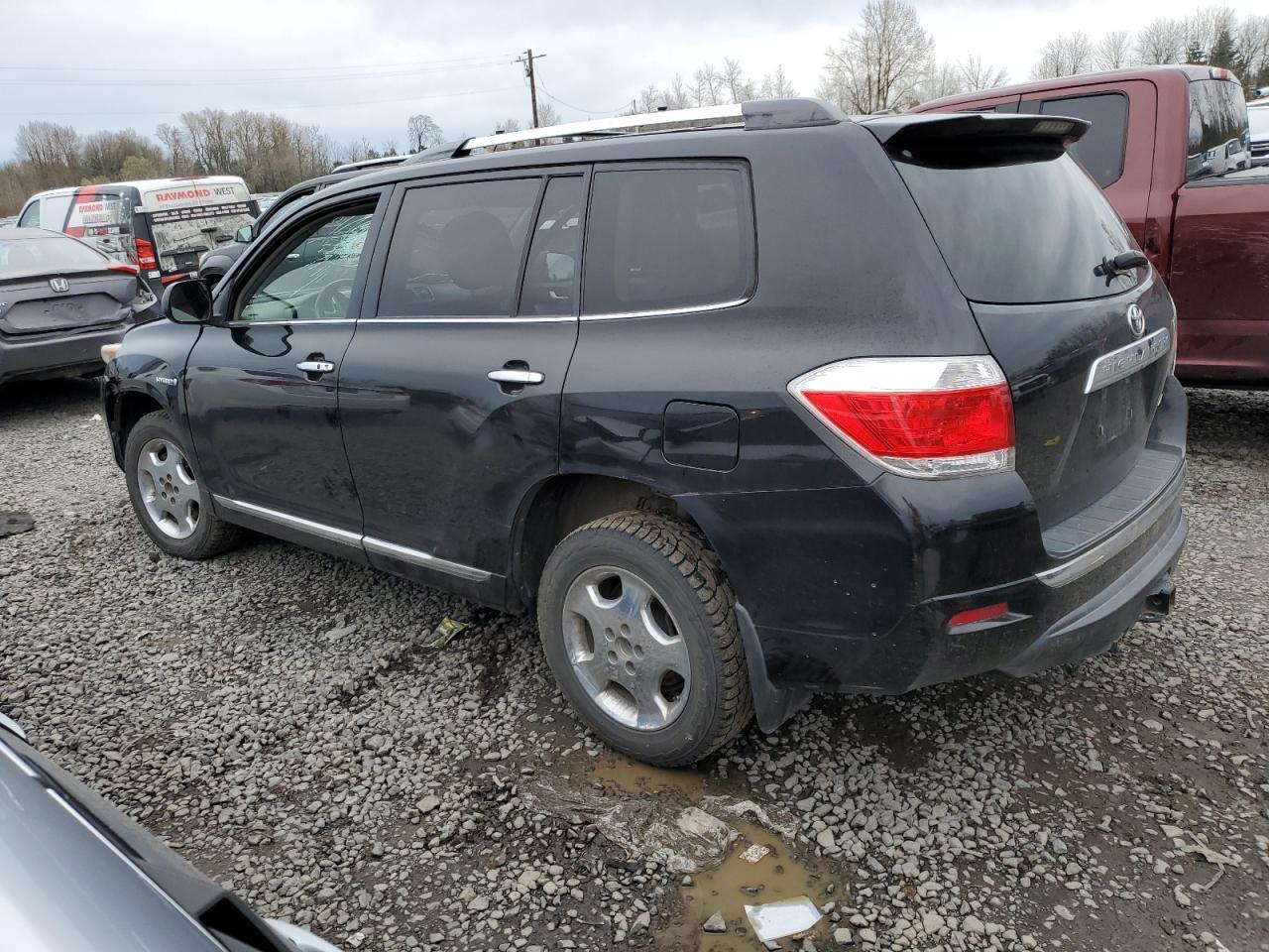 2012 TOYOTA HIGHLANDER - Image 2